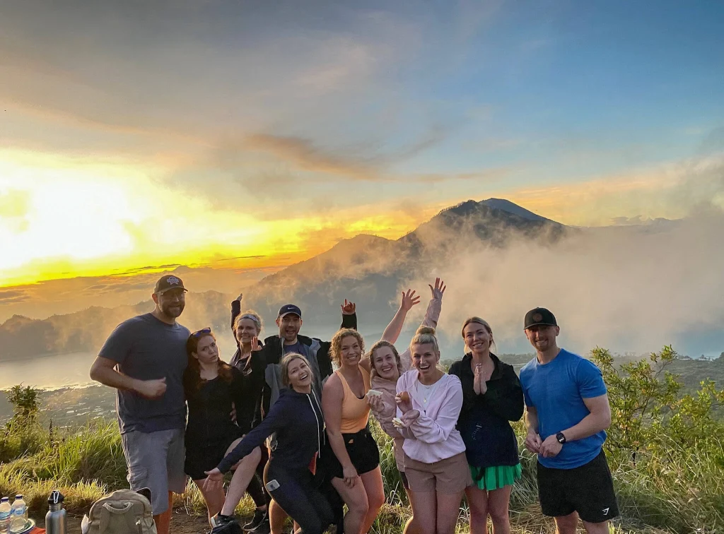 Compressed mount batur sunrise group