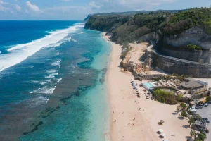 melasti beach 5