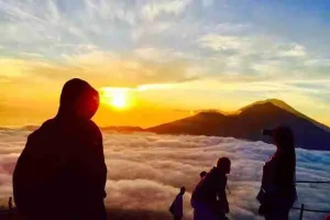 mount batur sunrise trekking